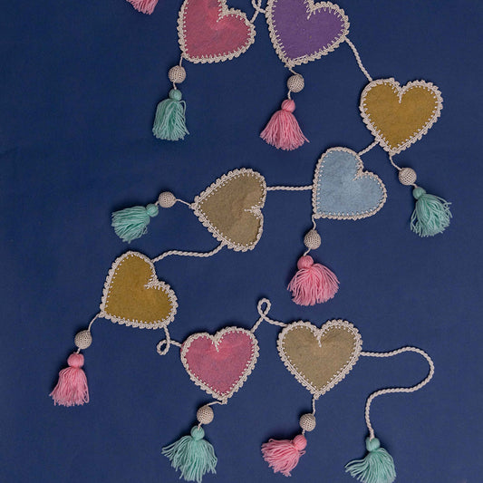 Samoolam Handmade Crochet Kids Room Decor Bunting ~ Hearts