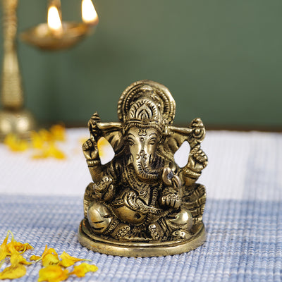 Brass Metal Handcrafted 4 Hands Lord Ganesha (2 x 2.5 in)