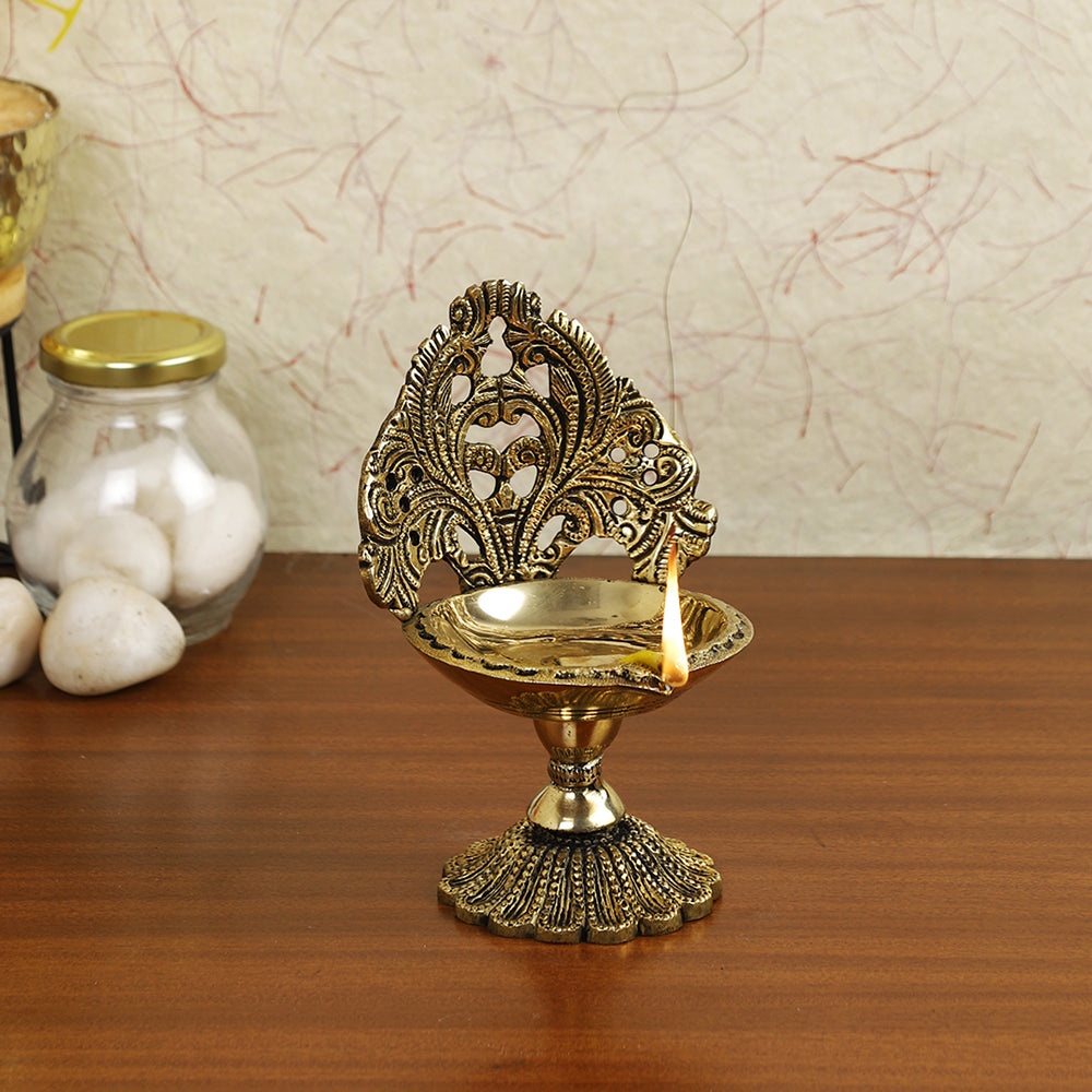Antique Brass Metal Handcrafted Diya Lamp (3.6 x 3.6 in)