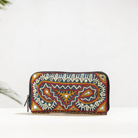 kutch embroidery clutch wallet