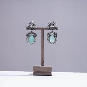 Buy Antique Silver Finish Oxidized Special Brass Base Stone Work Earrings Set Online at iTokri.com