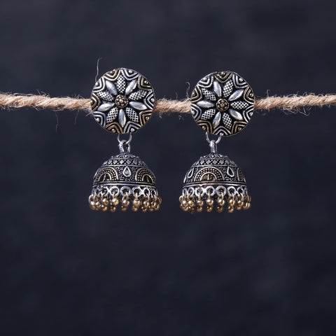 Buy Antique Silver Finish Oxidised Brass Base Jhumka Earrings Online l iTokri.com
