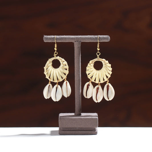 Handcrafted Circle Shaped Bamboo Earrings with Seashell