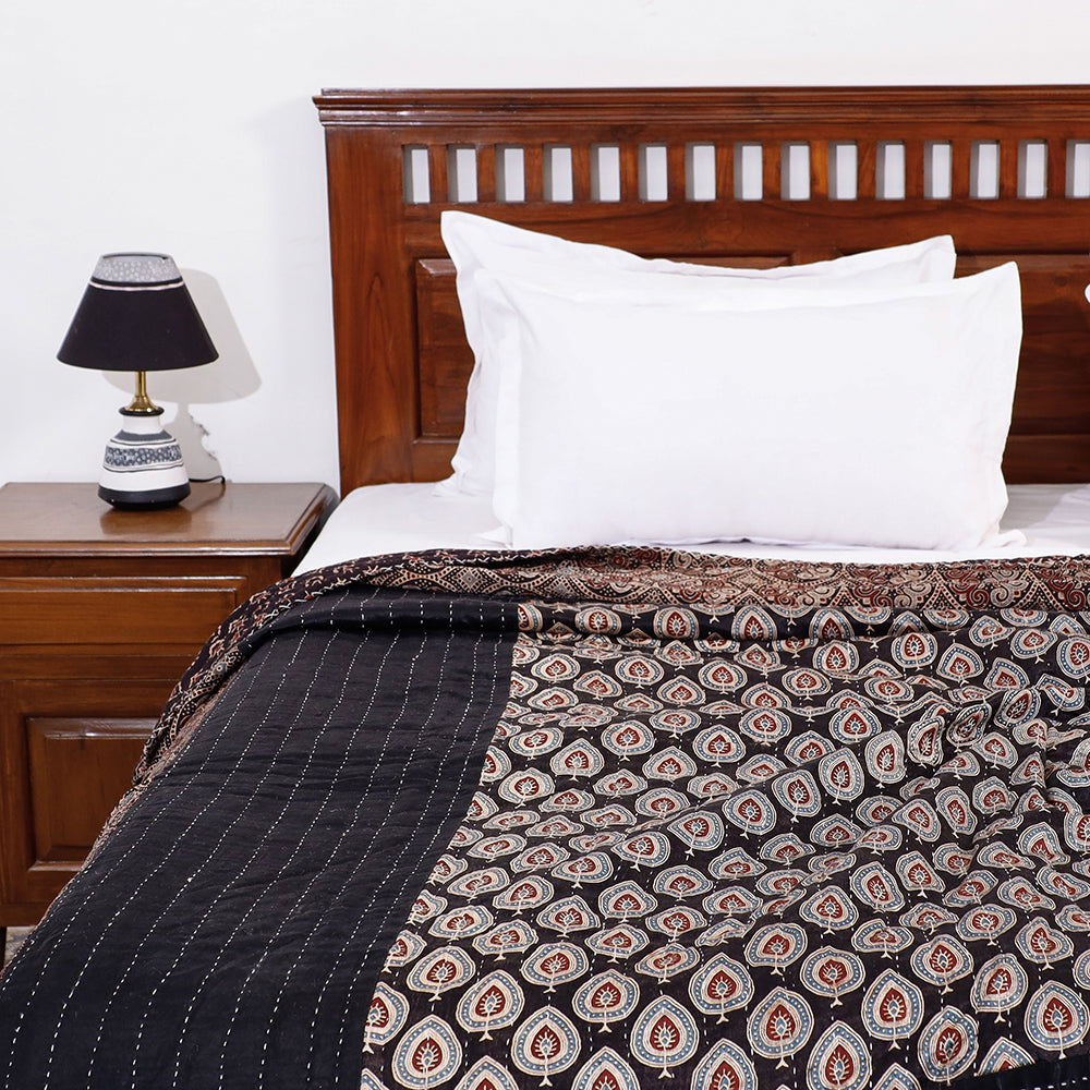 Reversible Kutch Tagai Work Mashru Silk Double Bed Cover / Quilt (110 x 87 in)