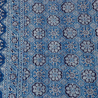 Printed Cotton Quilt / Gudri / Blanket (106 x 90 in)