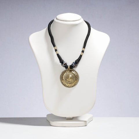 patwa work necklace