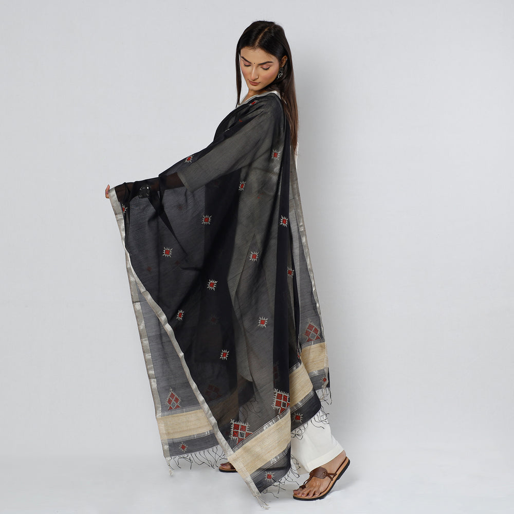 Kasuti Embroidery Dupatta
