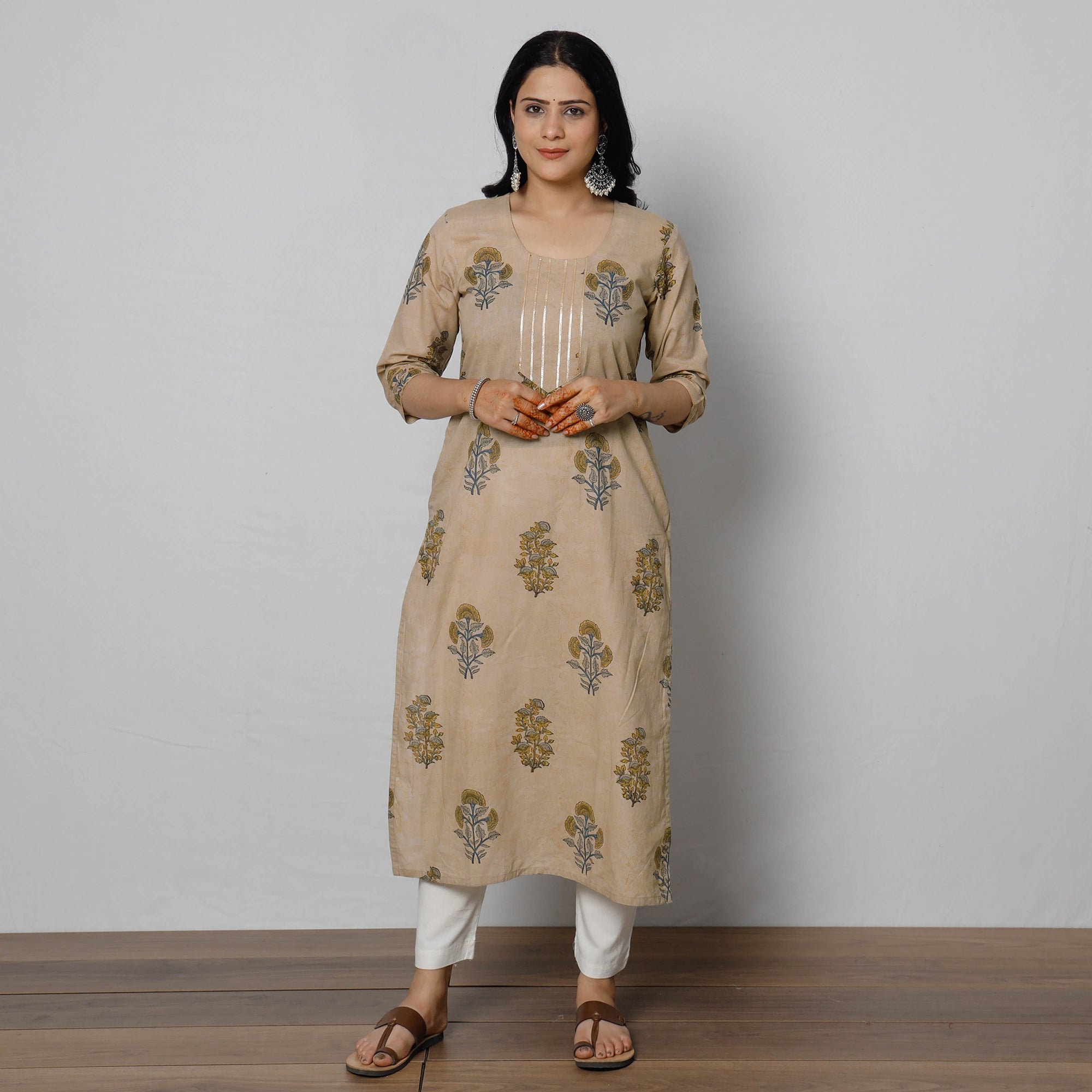 Buy iTokri Casuals - Sanganeri Hand Block Print Cotton White Long Kurta Online at iTokri.com
