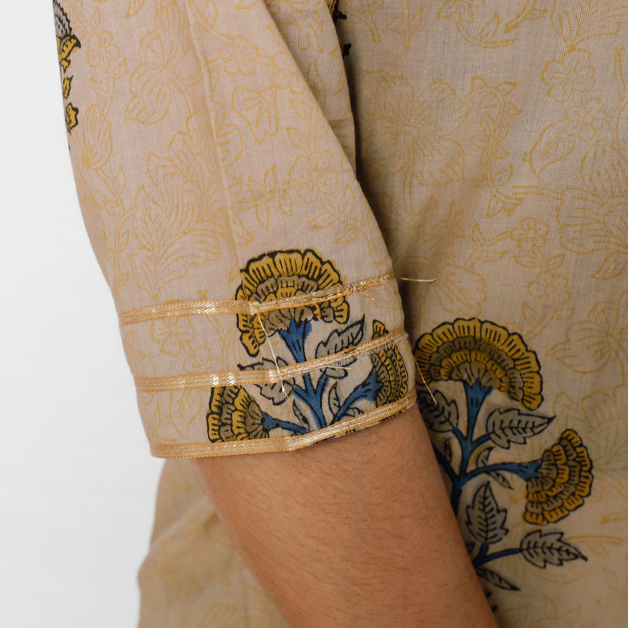 Buy iTokri Casuals - Sanganeri Hand Block Print Cotton White Long Kurta Online at iTokri.com