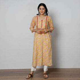 Buy iTokri Casuals - Sanganeri Hand Block Print Cotton White Long Kurta Online at iTokri.com