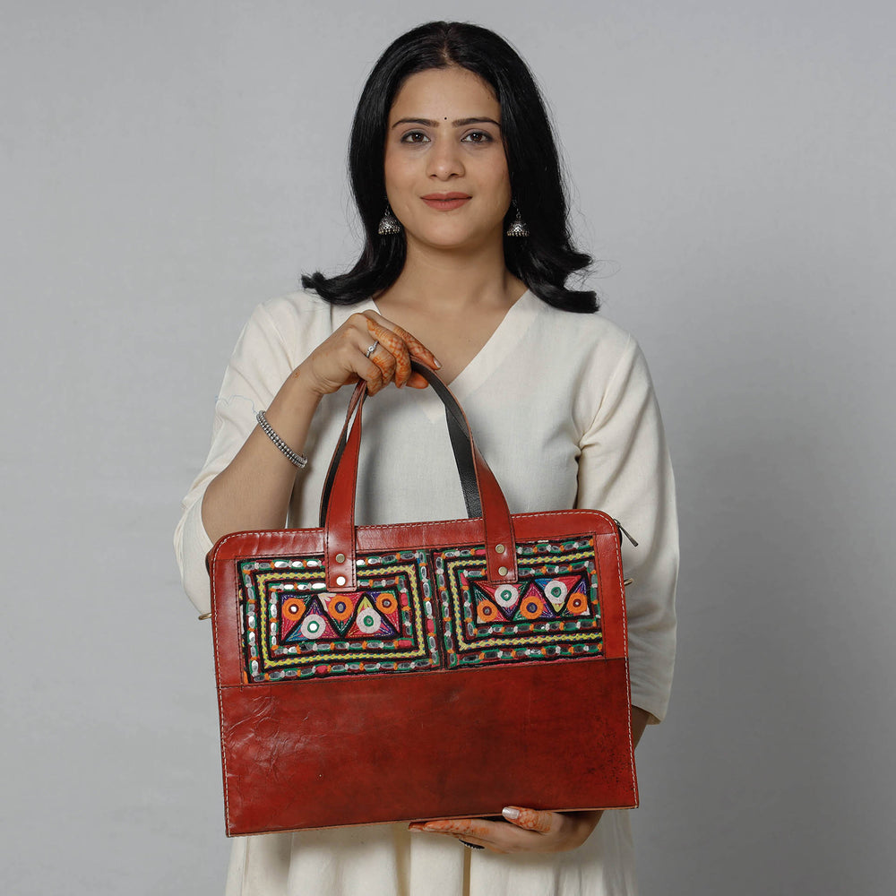 kutch leather laptop bag