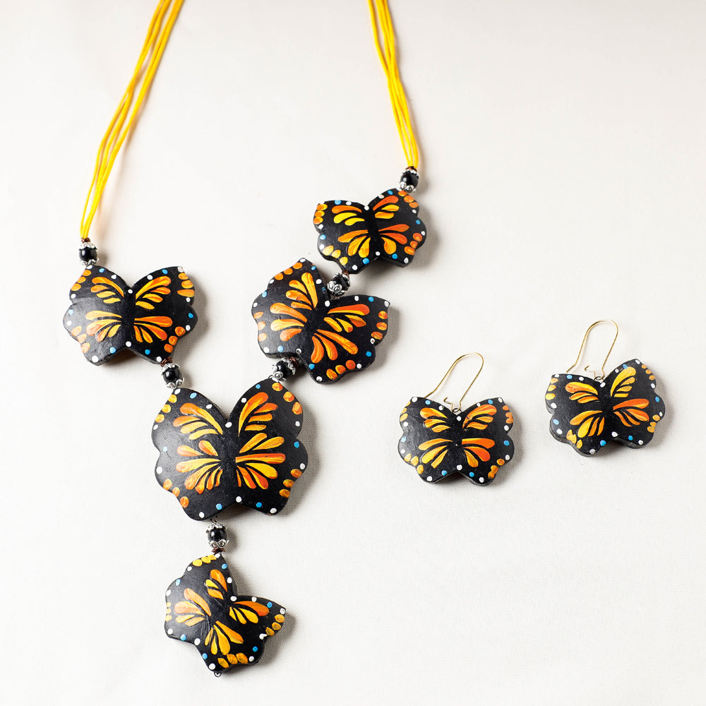 Buy Multicolor Bishnupur Handpainted Terracotta Necklace Set