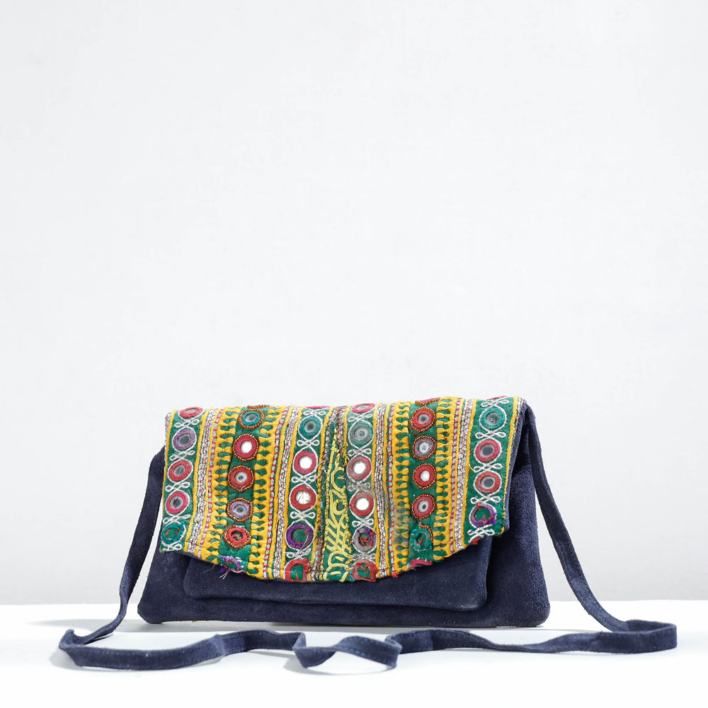 Buy Banjara Vintage Embroidery Mirror  Coin Work Sling Bag Online l  iTokricom  iTokri आईटकर