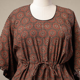 Buy Ajrakh Hand Block Printed Cotton Kaftan with Tie-Up Waist (Short) l iTokri.com