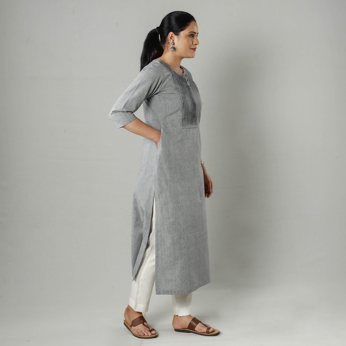  Plain Jhiri Handloom Kurta