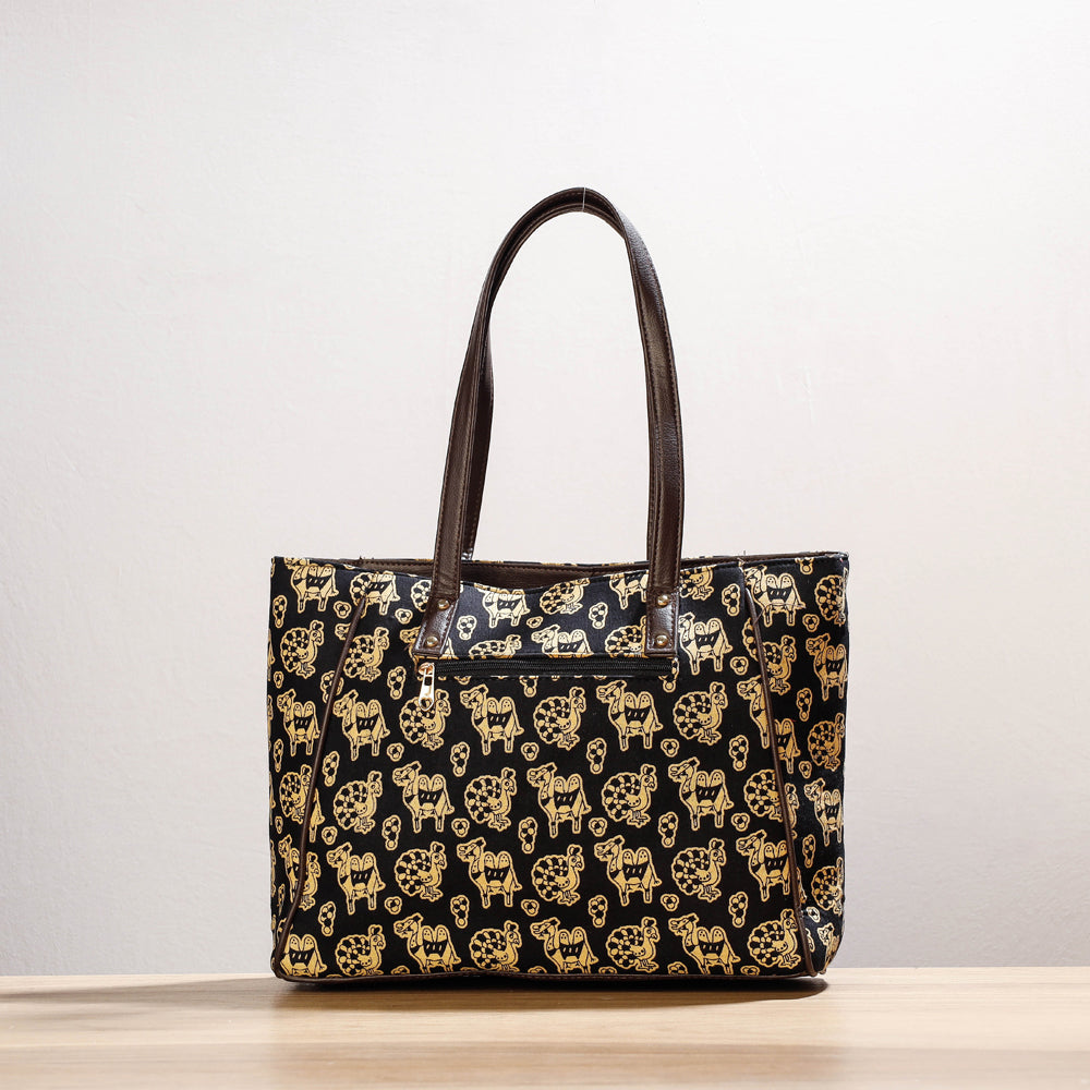 screen print shoulder bag