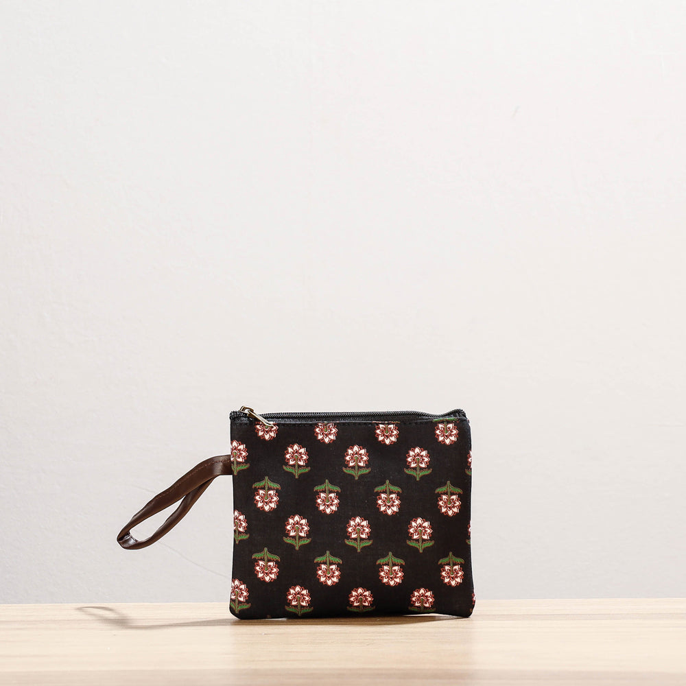  Kutch Handcrafted Cotton Shoulder Bag 