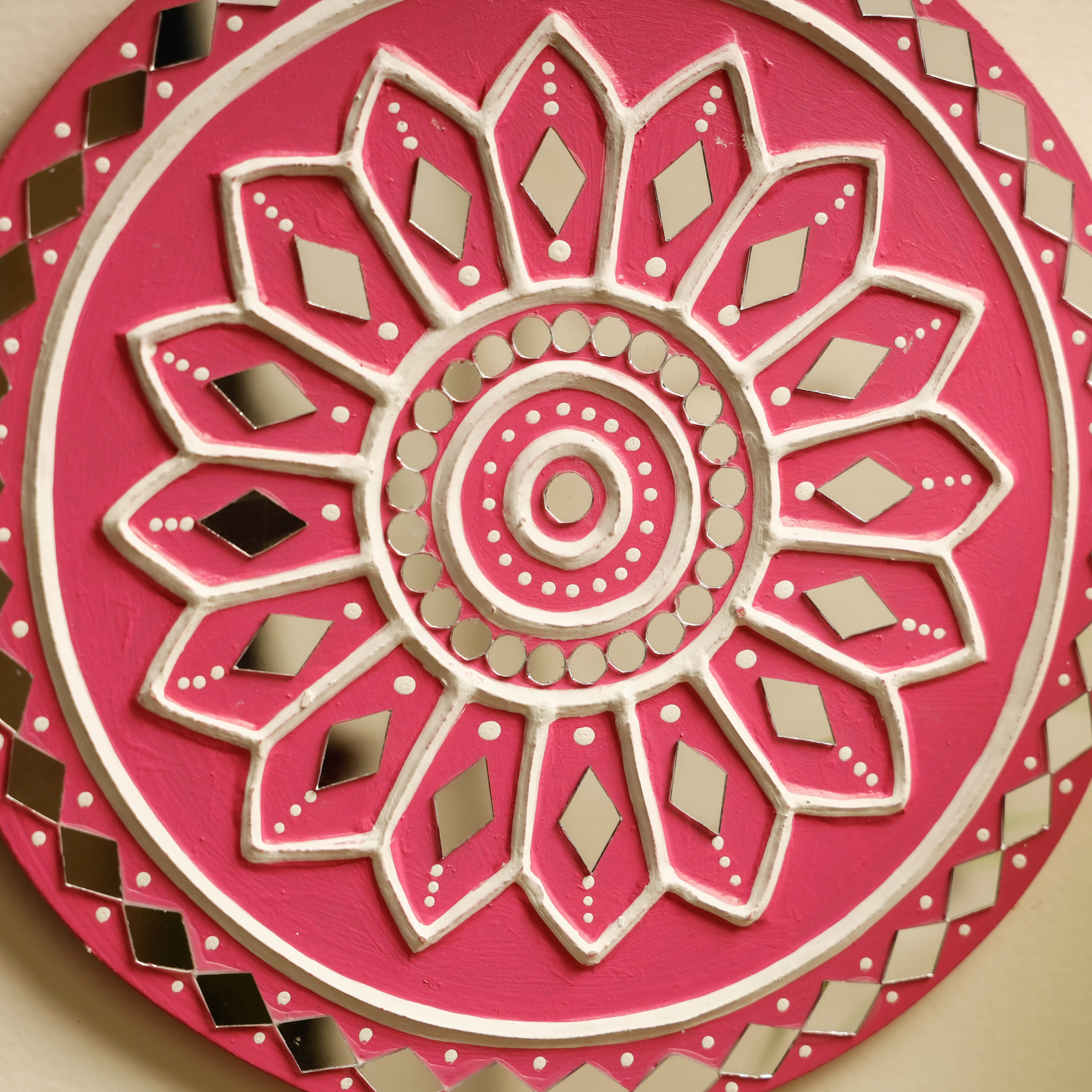 Kutch mud mirror work lippan art wall frame (10 x 10 in)