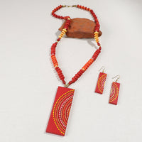 miniature wooden necklace set