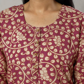 Buy Pink Texture Kalamkari Printed Cotton Kurta For Women