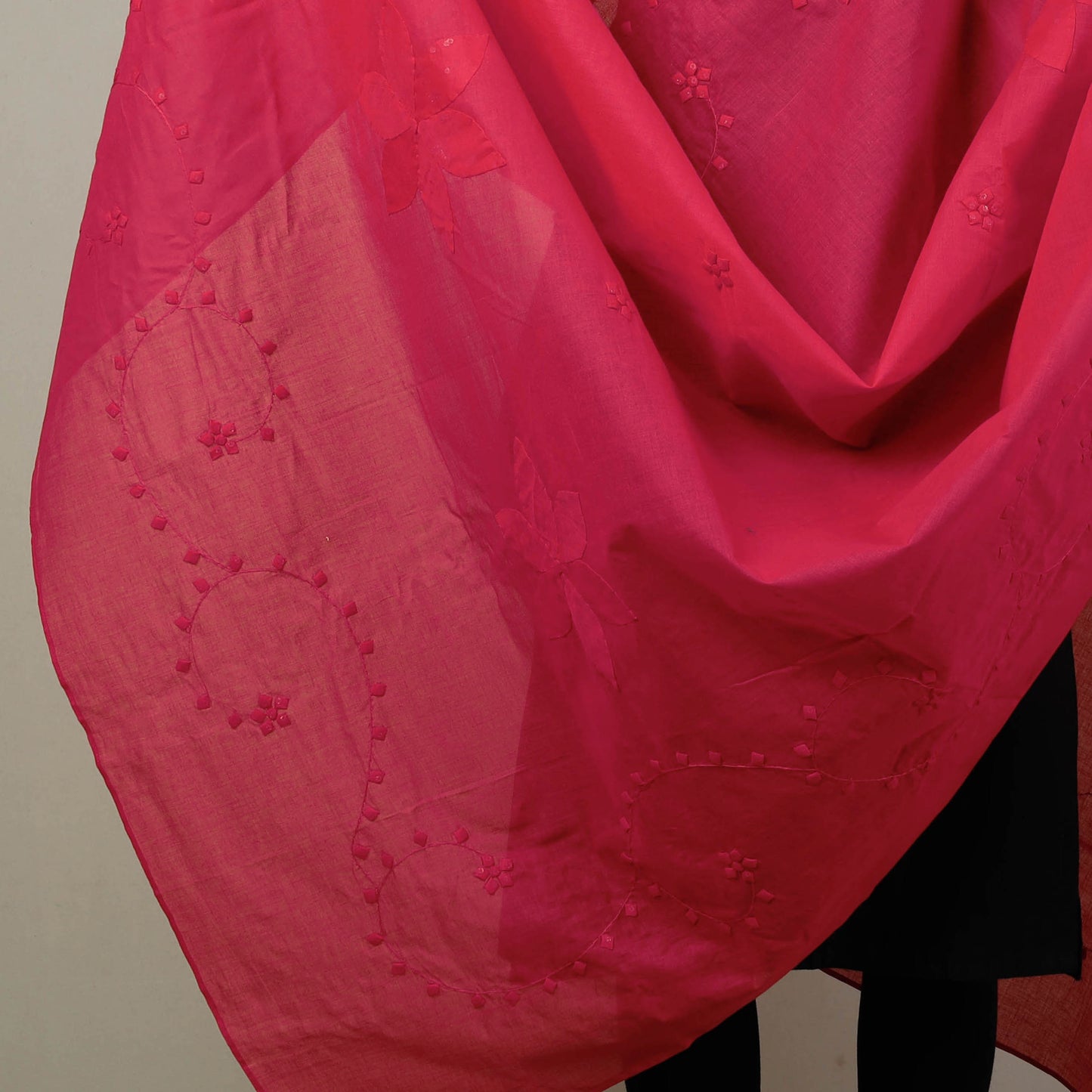 Pink - Patti Kaam Applique Work Pure Cotton Dupatta from Rampur