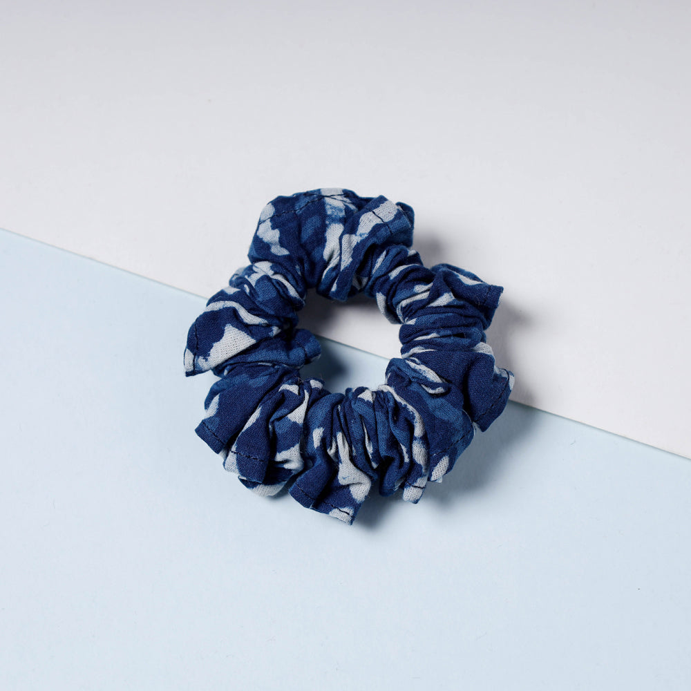 Rubber Band Scrunchies
