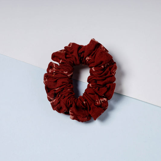 Rubber Band Scrunchie