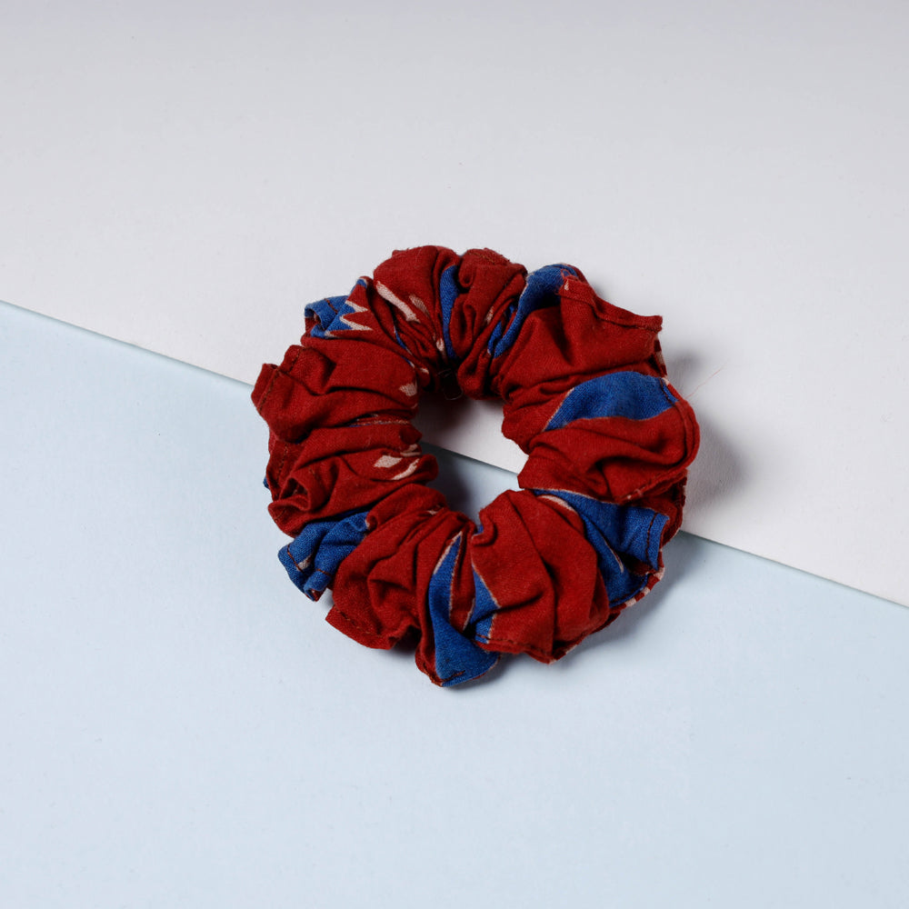 Rubber Band Scrunchie
