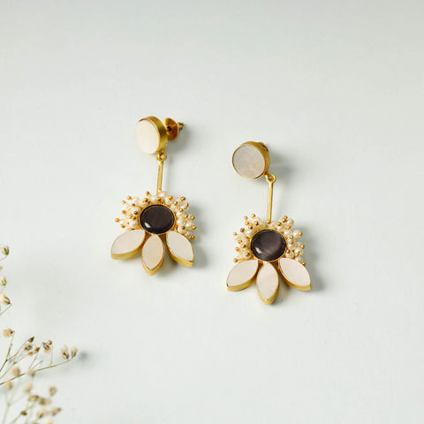 Golden Plated Seep Pearl & Onyx Natural Stone Earrings