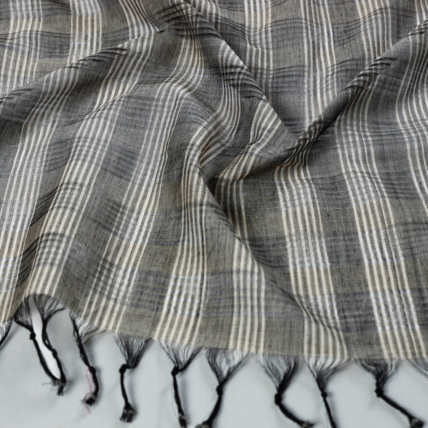 Mangalagiri Cotton Missing Checks Handloom Dupatta with Tassels