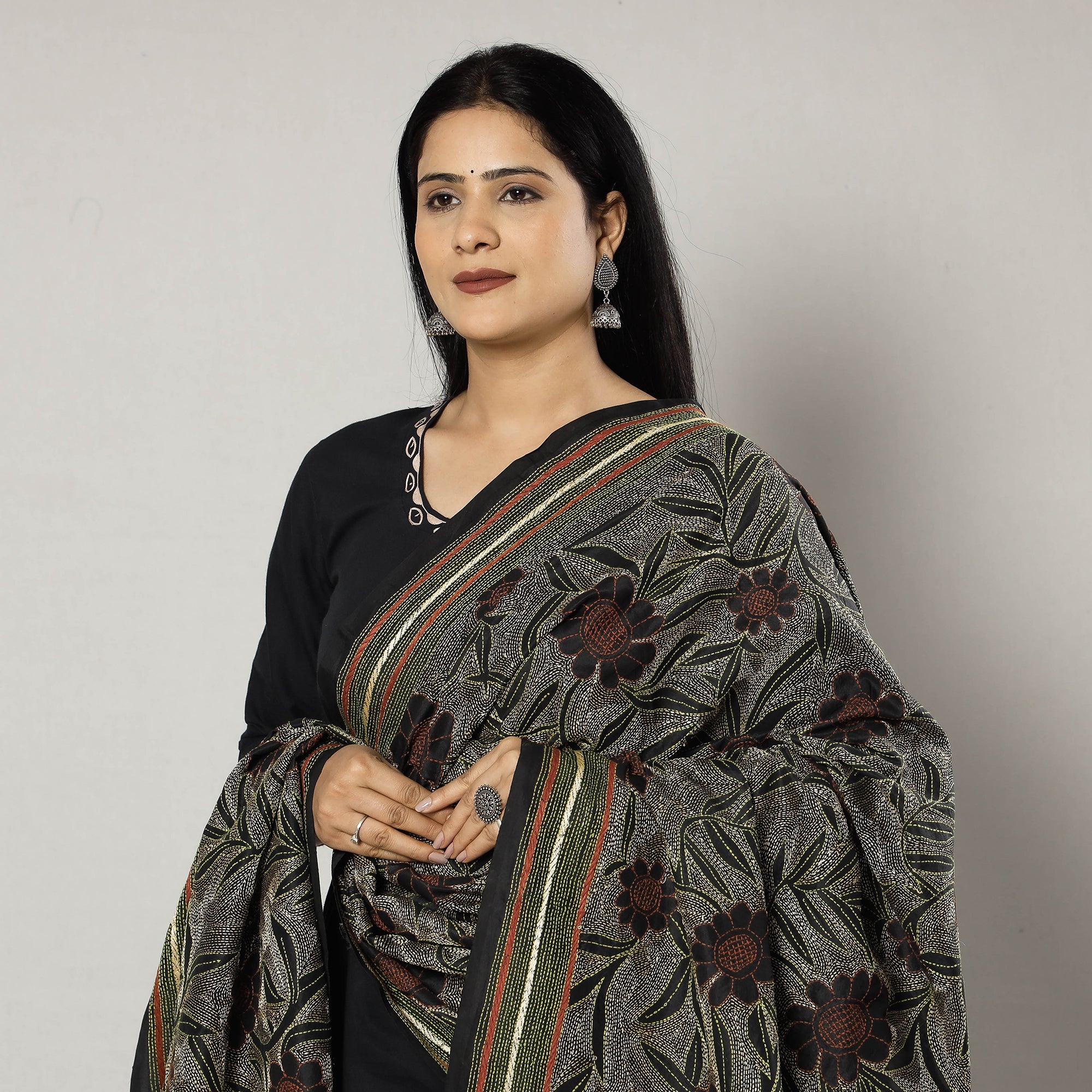  Bengal Nakshi Kantha Tussar Silk Handloom Dupatta 