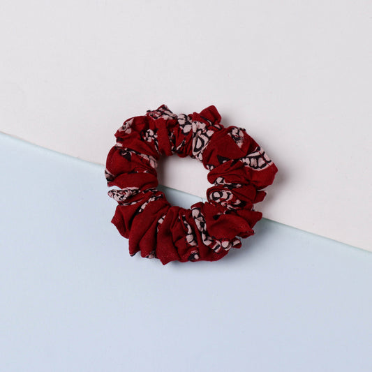 Rubber Band Scrunchie