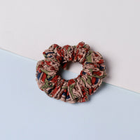 Rubber Band Scrunchie