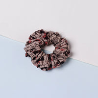 Rubber Band Scrunchie