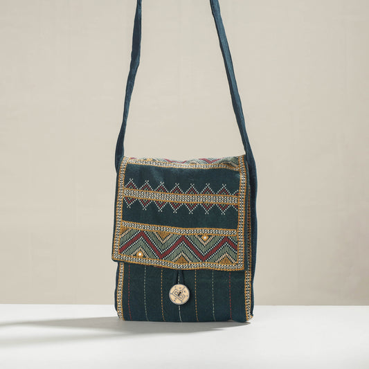 Black - Kala Raksha Jat Hand Embroidered Cotton Sling Bag