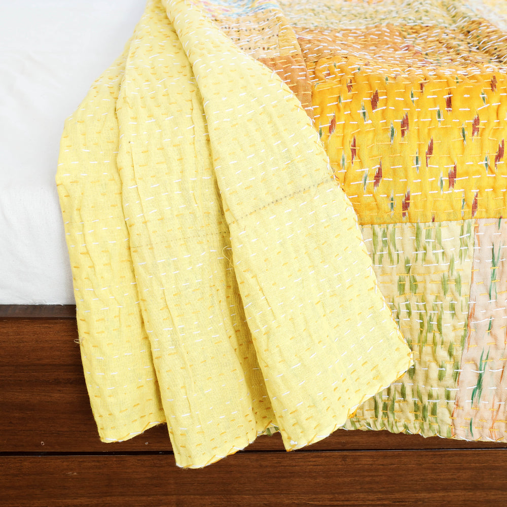 Khambadiya Kantha Patchwork Patola Silk Cotton Quilt / Gudri / Blanket (105 x 88 in)