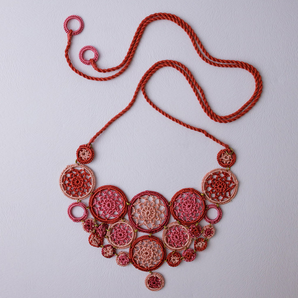 crochet necklace