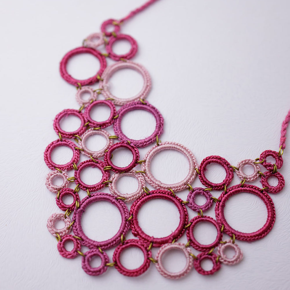 crochet necklace