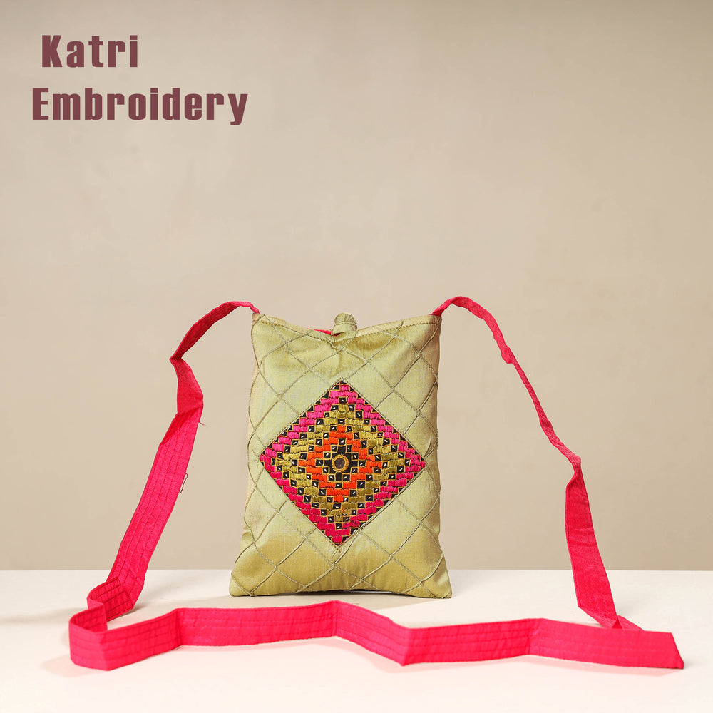 embroidery sling bag 