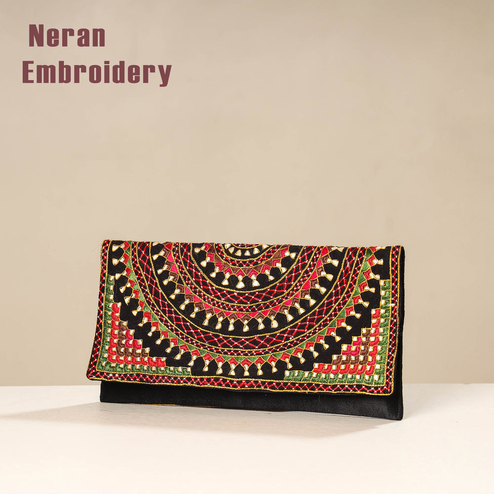 kutch embroidery  wallet