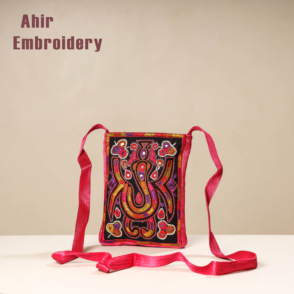 embroidery sling bag 