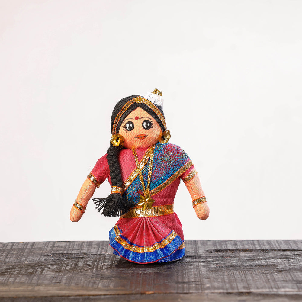 Mohiniyattam Doll