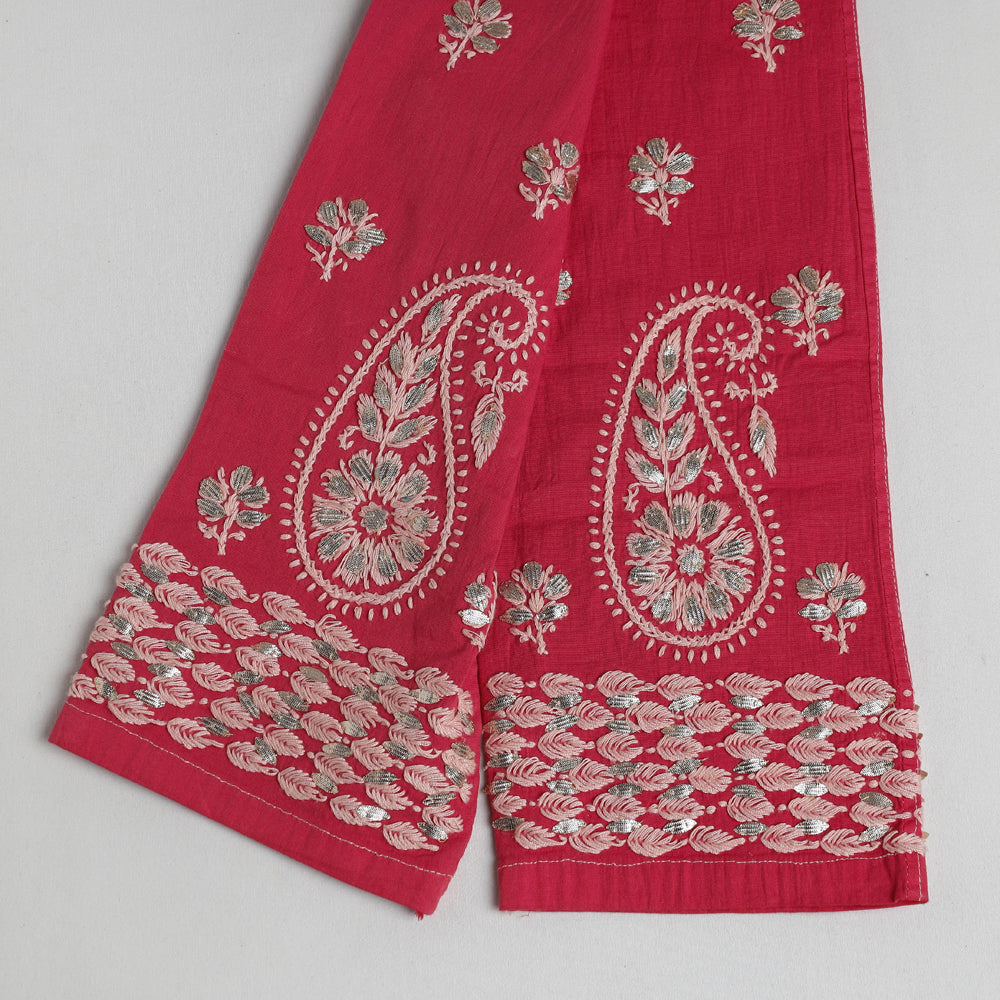 chikankari pant