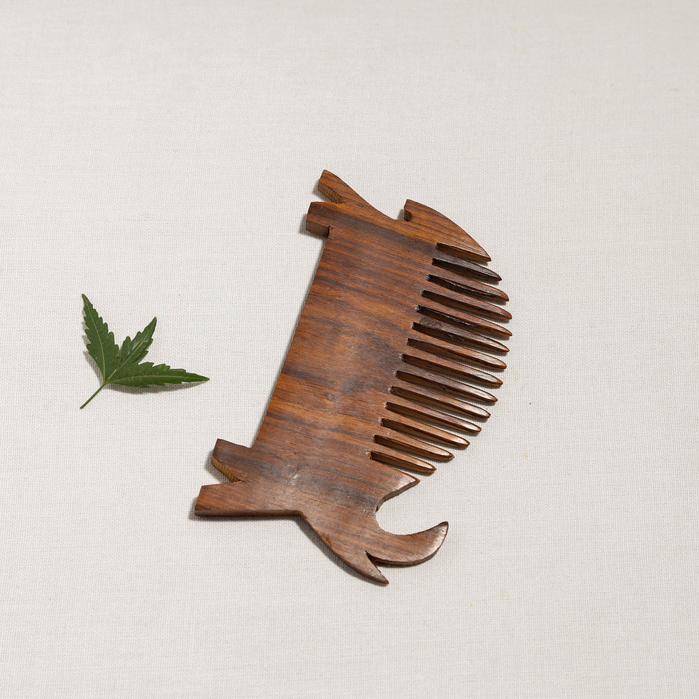 wooden comb 