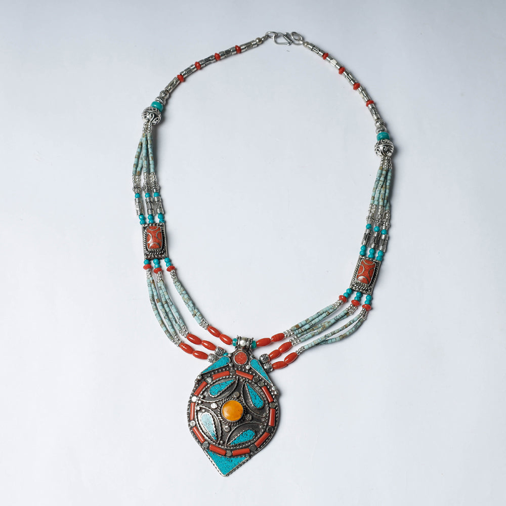 tibetan beadwork necklace