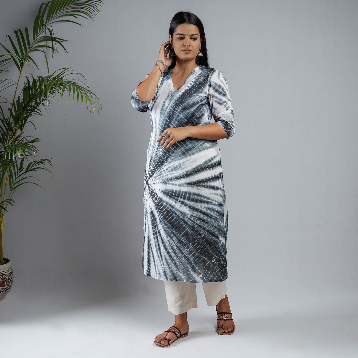 shibori tie-dye kurta