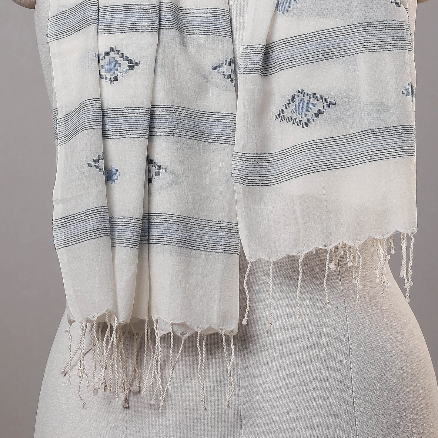 White - Burdwan Jamdani Buti Handloom Pure Cotton Stole with Tassels