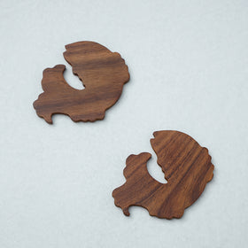  Hand Carved Sheesham Wood Coasters Online at iTokri.com 