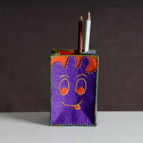  Threadwork Story Board Pen Stand - Toothy Online Shopping l iTokri.com 