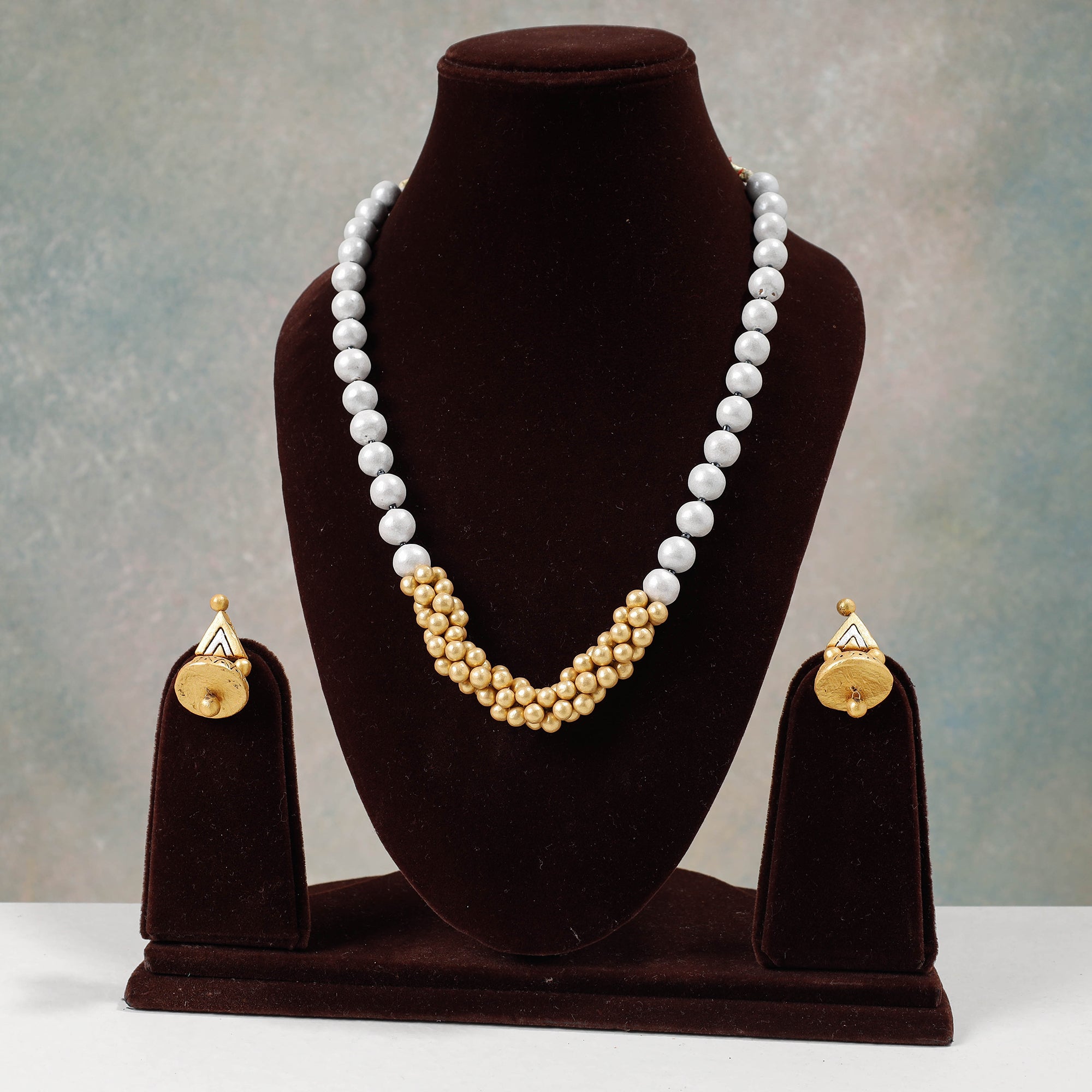 Buy Bishnupur Handpainted Terracotta Necklace Set Online at iTokri.com